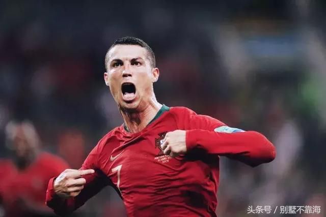 当C罗脱下衣服,铁血男儿鹿晗呢