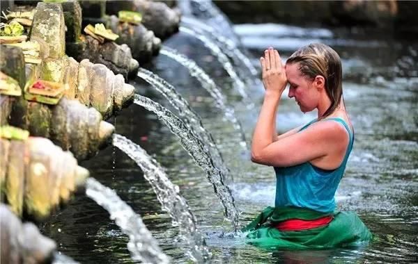 众萌游记：比马尔代夫更有逼格的旅行地，此生必去一次!