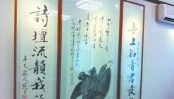 带你看赵忠祥住的豪宅,房子起码价值过亿,室内太多昂贵收藏品了 皇家娱乐城
