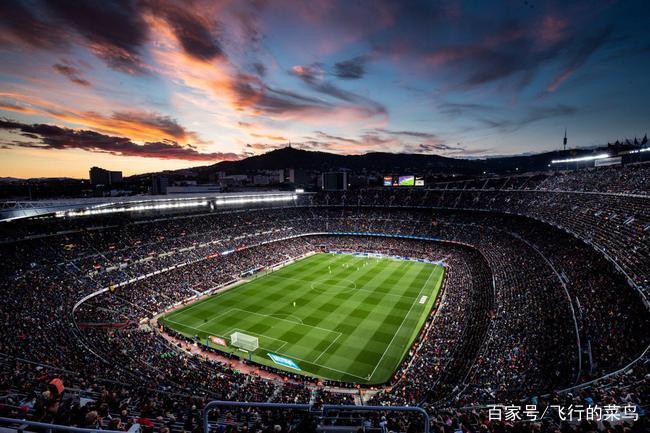 梅西不说再见 记录夜疯狂carry 巴萨提前三轮夺冠