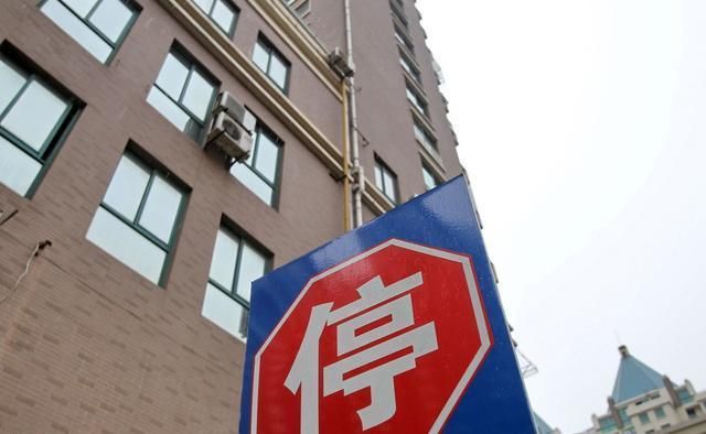 为啥说宁可自己跑断腿，也别信房产中介?不仅成都，全国都如此!