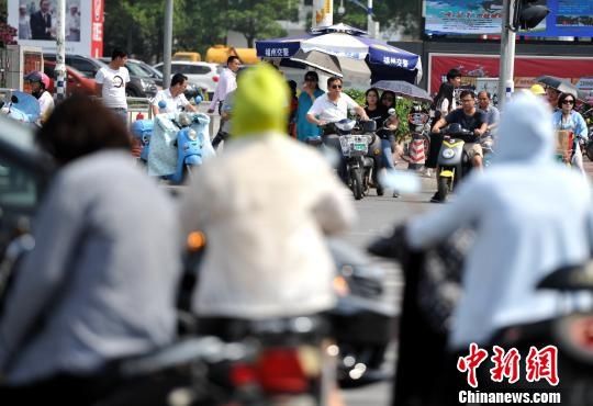 福建继续发布高温橙色预警信号 最高可达38℃