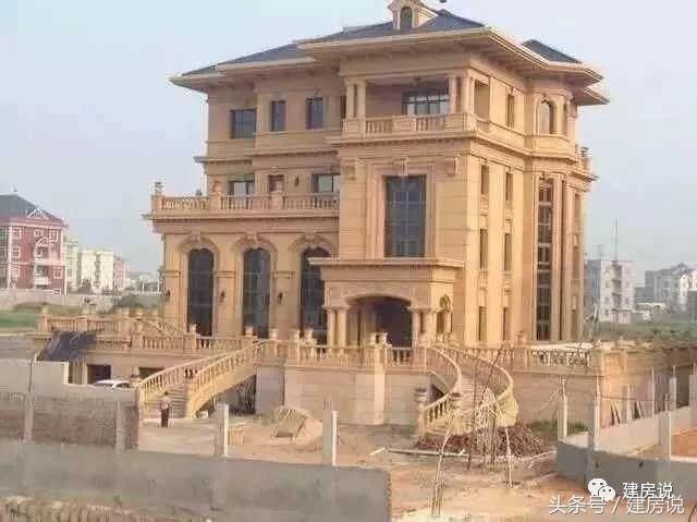 十栋实景别墅这才真豪华气派，随便一栋我们奋斗一辈子都建不起