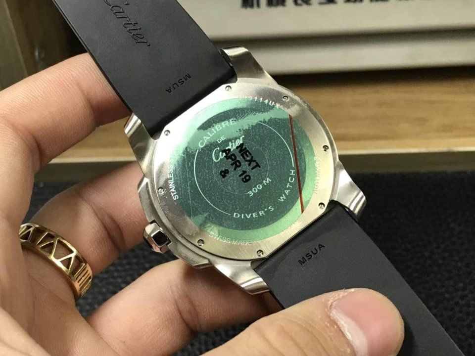 八款顶级复刻名表,正装表、潜水表运动休闲两