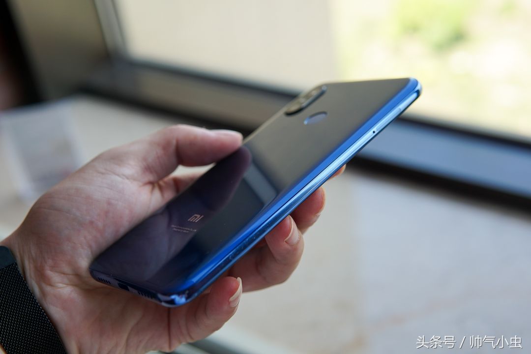 旗舰手机性价比参数的查看方法 t0135968a779b118d64.jpg