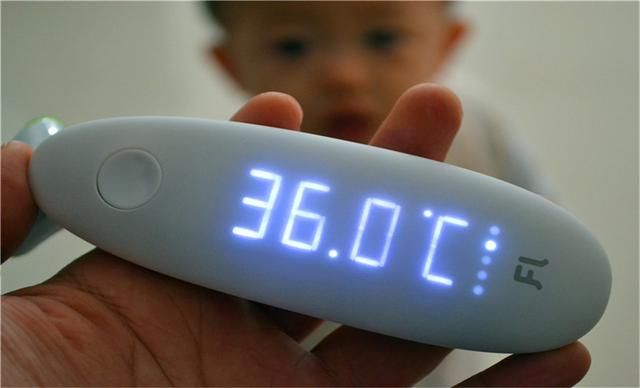 孩子生病,一秒即可测量体温,带来这项黑科技的