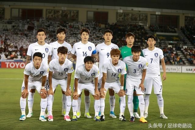 中国男足排名超韩国,日本网友:韩国队就这个水