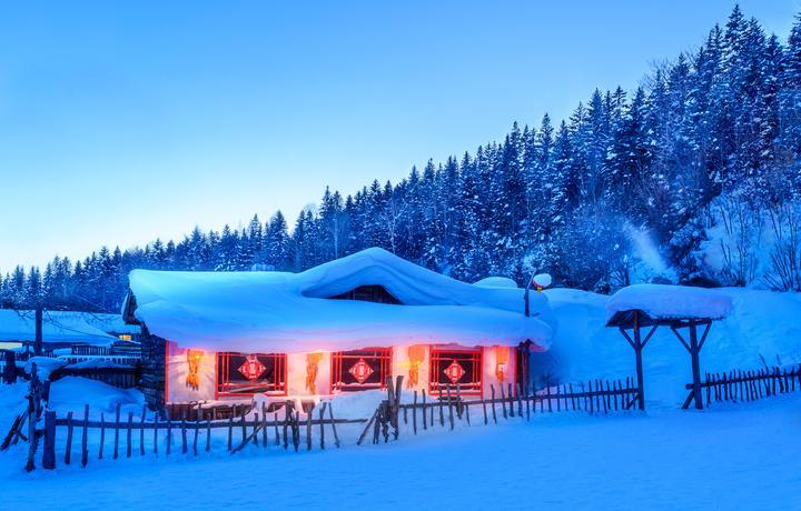 猪年春节约4亿人次出游 主题词: 避寒冰雪