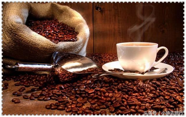 中国人去越南旅游就算排队也要买这个,越南人