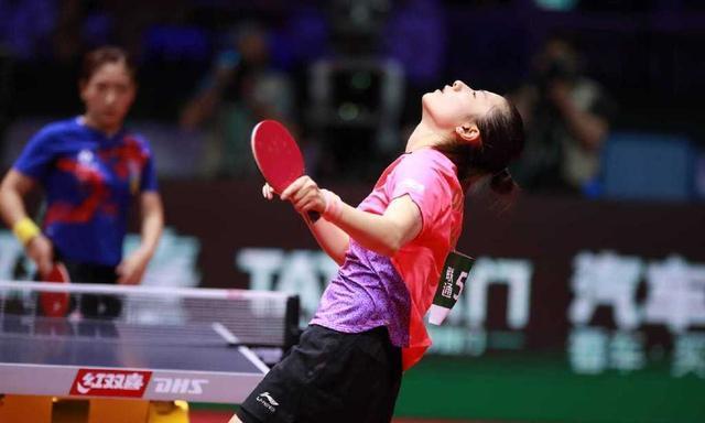 刘诗雯轰11-0引热议,赛后揭开其中真相,丁宁崴