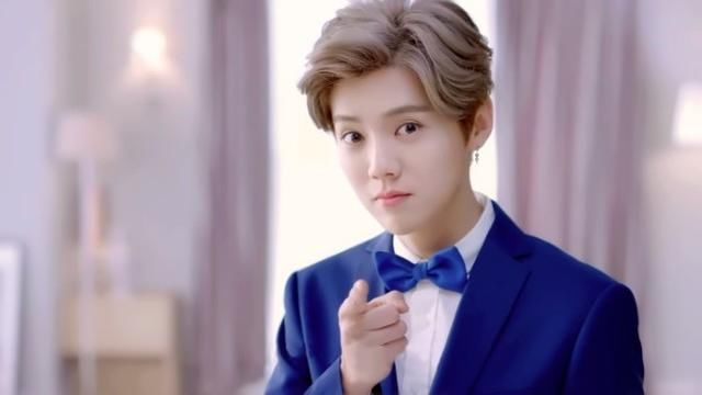 最美小龙女演绎最仙家主,黄渤101炫舞技,蔡徐