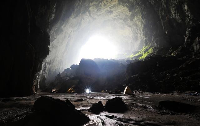 海底？山洞？这个夏天最燃的玩法！惊险刺激啊！
