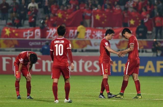 中国足球为何踢不进世界杯?她的话让人陷入沉