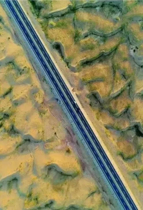 比美国66号更美的路在中国，堪称全世界最美高速公路，刚刚开通，就在中国! 