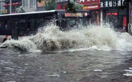 关注重大气象专报！8级左右雷雨大风24日夜间上线……