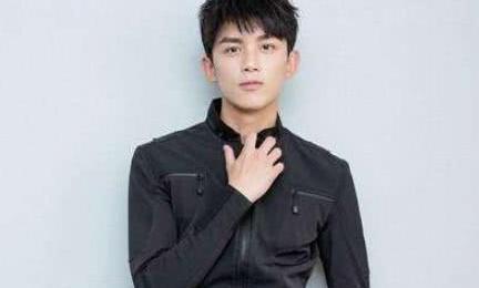 微博之夜投票,邓伦罗云熙未进前十,热巴没进前