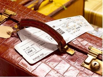 APP软件购票误将乘客名字拼错 乘客承担一半