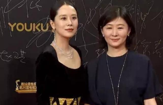 飞天奖女星红毯斗艳：秦海璐高贵优雅，孙俪雪肌亮瞎眼，马伊琍全场最惊艳