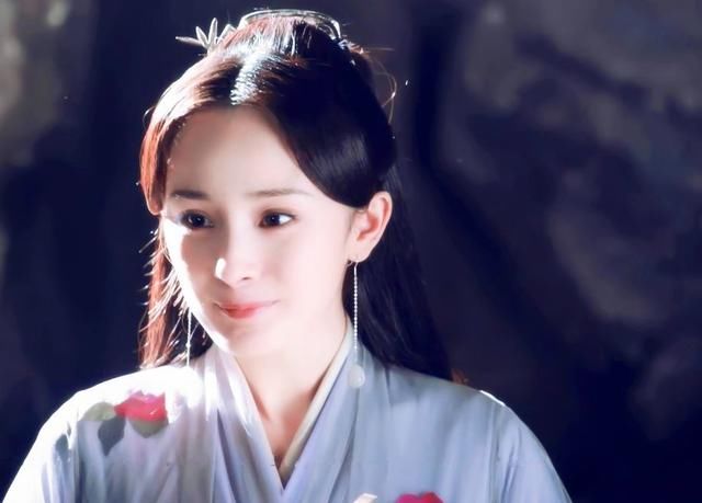 杨幂这个名字,背后有什么玄机?前《知音》编辑