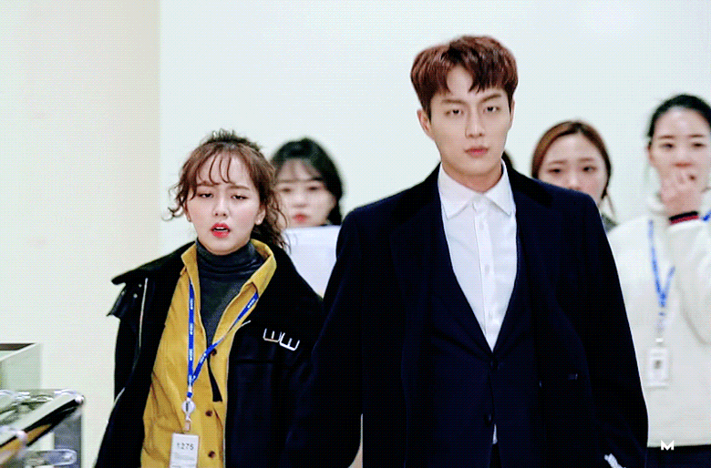 盯妻狂魔尹斗俊和中二病金所炫的另类广播罗曼