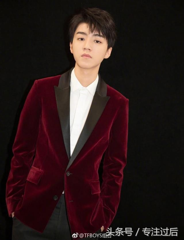 TFboy再次同框,18岁的易烊千玺成为颜值担当