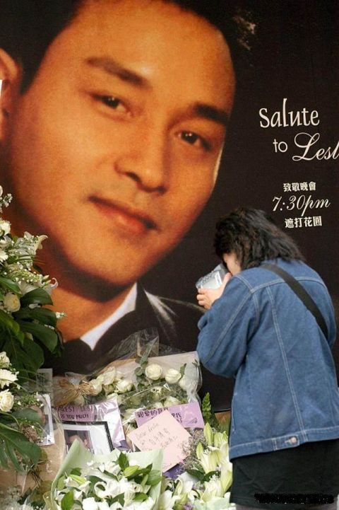 娱乐圈患抑郁症的明星,除了李亚男,张国荣,你知