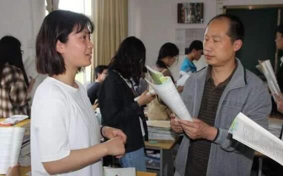 2020年中考要普及?就为取消高中教育,看完瞬的高中猫关于作文图片