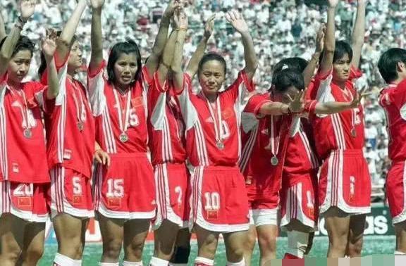 中国女足姑娘们在世界杯上的成绩如何?原来称