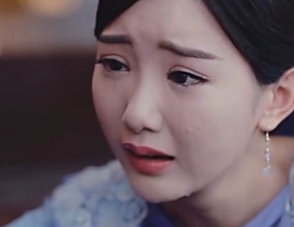 晓彤爸爸索要5000万赡养费后续:谁叫她收入高