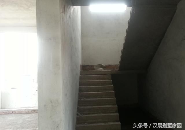 22万建成小2层别墅，12.3X10.8米，邻居每天来串门都舍不得走了！