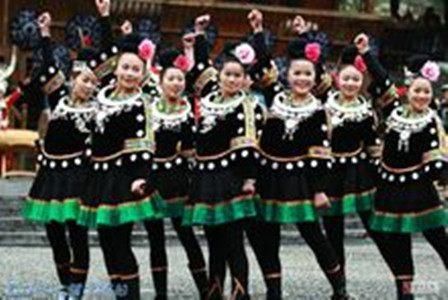 贵州一古镇,每年接待超700万游客,却因这一行为让游客不敢再去