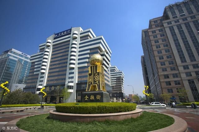 为什么城市里的办公楼越来越难租出去