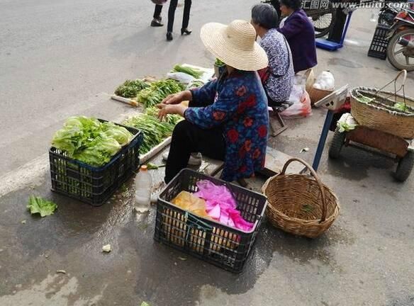 婆婆带女儿去买菜孩子不见，卖菜阿姨跟我说句话，我把婆婆送监狱