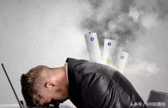 终于知道,彩票为啥总是那几个人中奖了!