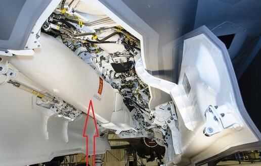 中国歼20弹舱设计独步全球 内置挂载重量超F3