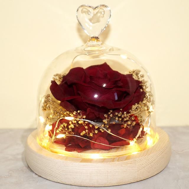 女人最喜欢这8个小礼物,送给她,就会对你死心