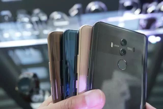 华为Mate10Pro 平民版 荣耀V10双12发布 屏幕