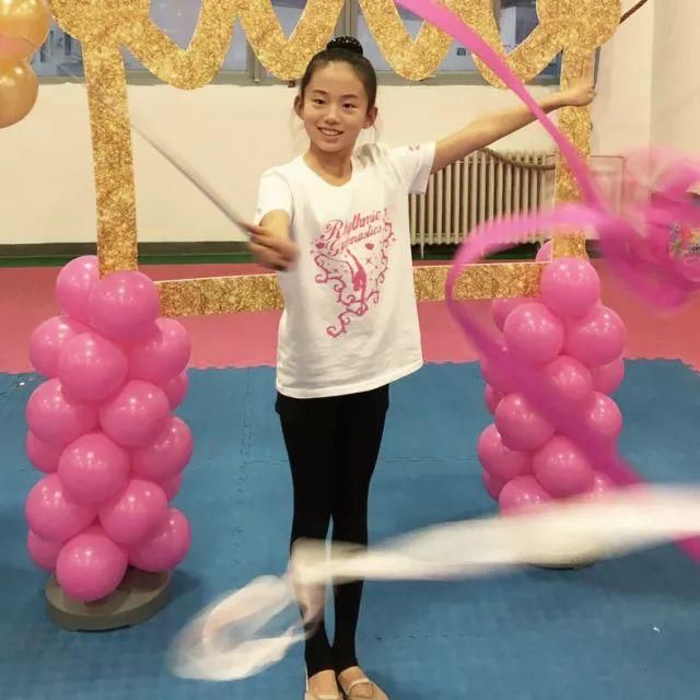 艺术体操女孩六年华丽的转变-2018钟玲杯赛前采访