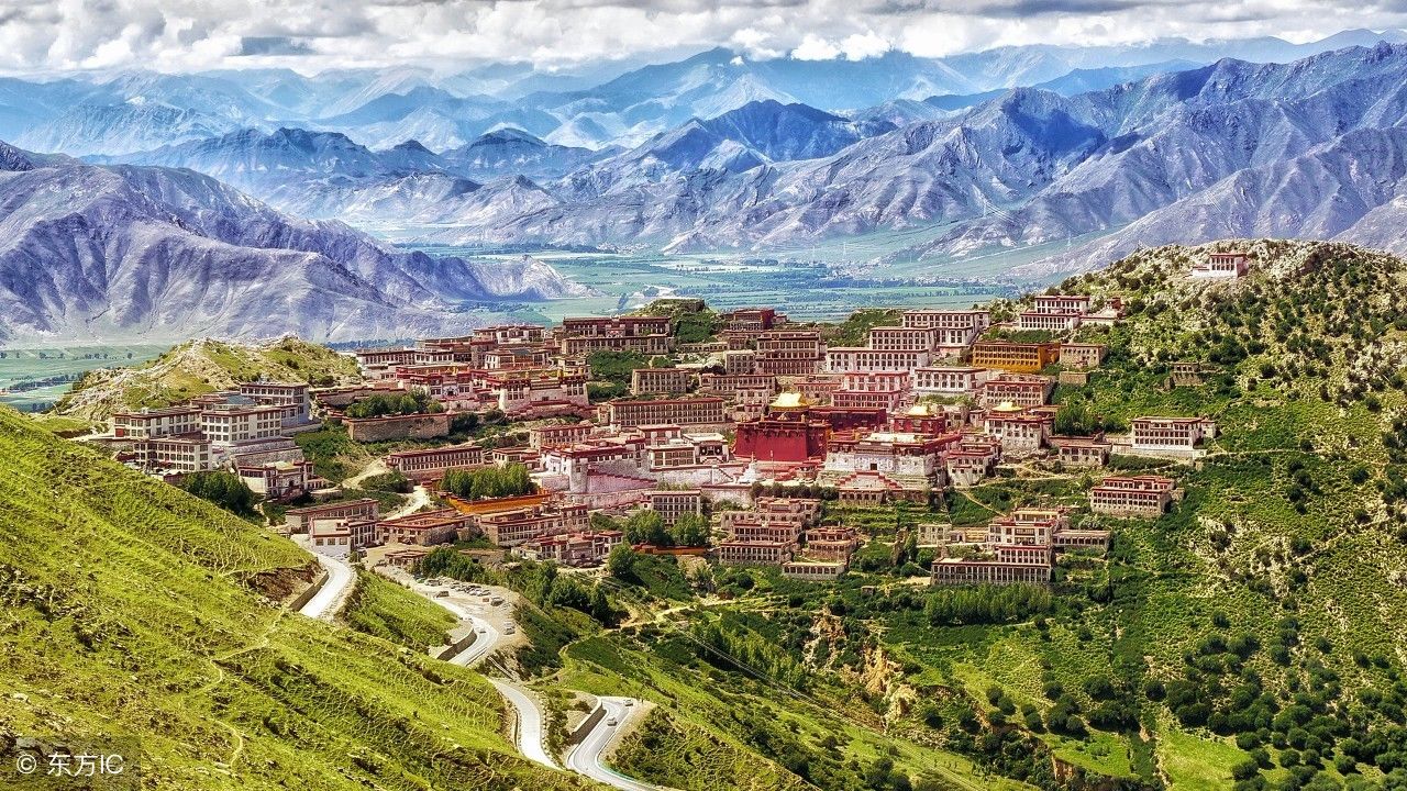 厉害了我的国!57年修了一条天路,伤亡上百人,今年刚通车,直通