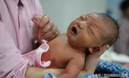 新生儿黄疸偏高不用慌,用这几个小妙招,让黄疸