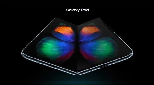 笑谈折叠屏:三星炫屏幕,华为敬kindle