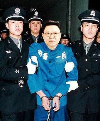 文强死前4小时做了什么?