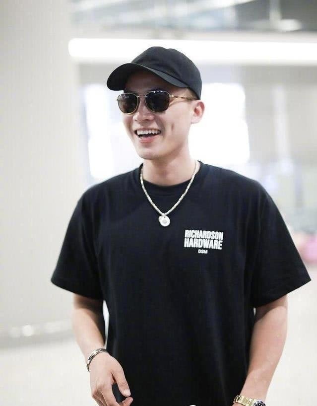 欧豪方否认与谭松韵恋情,这个瓜刚开始就结束