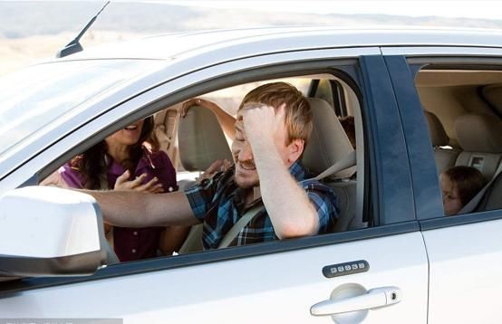 借了车给朋友发生事故怎么办?责任要连带!