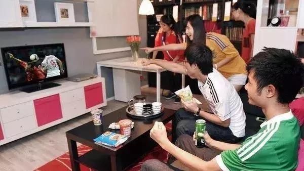 世界杯除了国足球队,央视直播和茶都准备好了