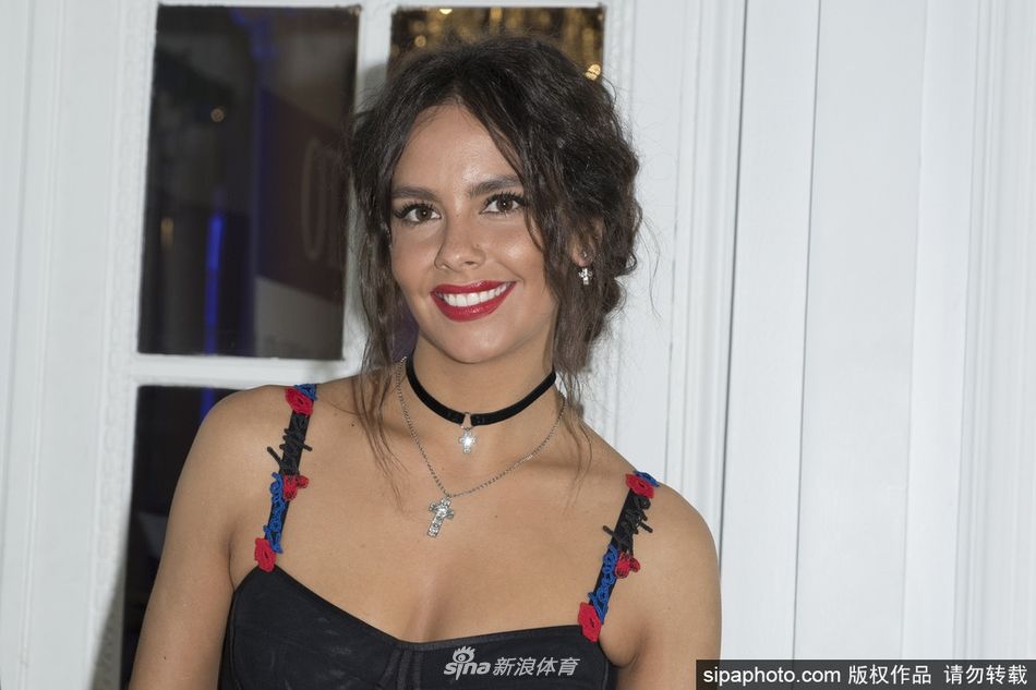 西班牙美女体育主播佩德罗切出席活动