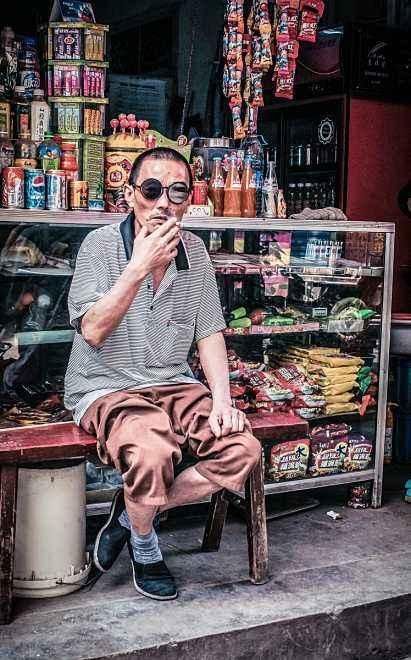 3月的西安街头穿什么的都有