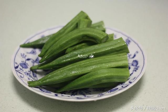 这菜是夏天必备菜，一煮一拌，5分钟上桌，消暑清热，营养又好吃