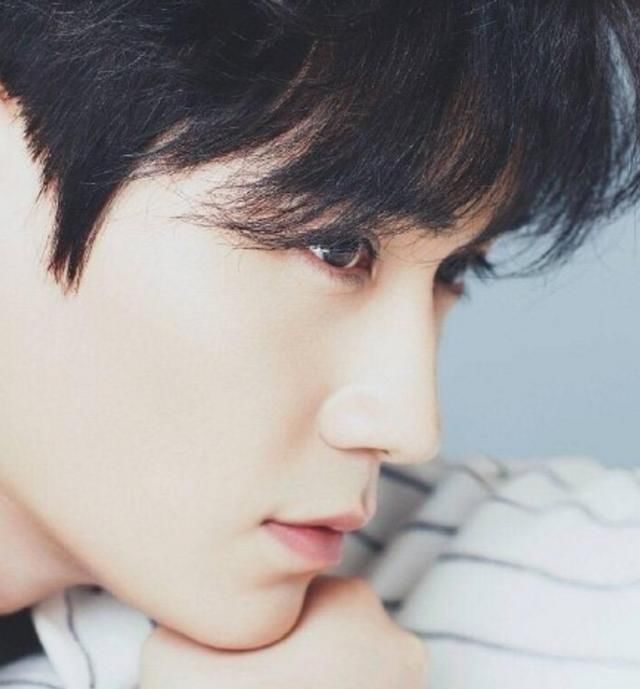 朱一龙卡姿兰大眼睛怎么来的 朱一龙眼睫毛有