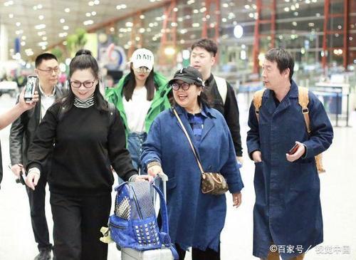 杜海涛沈梦辰双方父母集体现身,大婚在即,一路